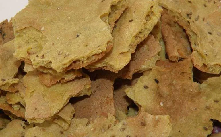 نان خشک روغنی زرد